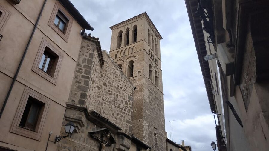 Madrid: Guided Tour to Toledo - Churches, mosques, and synagogues in one old town