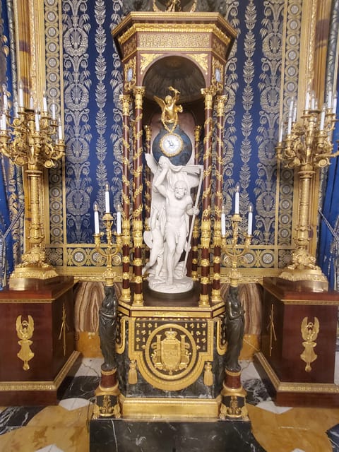 Madrid: Guided visit at the Royal Palace with tour guide - The Official Rooms and Bourbon Collections