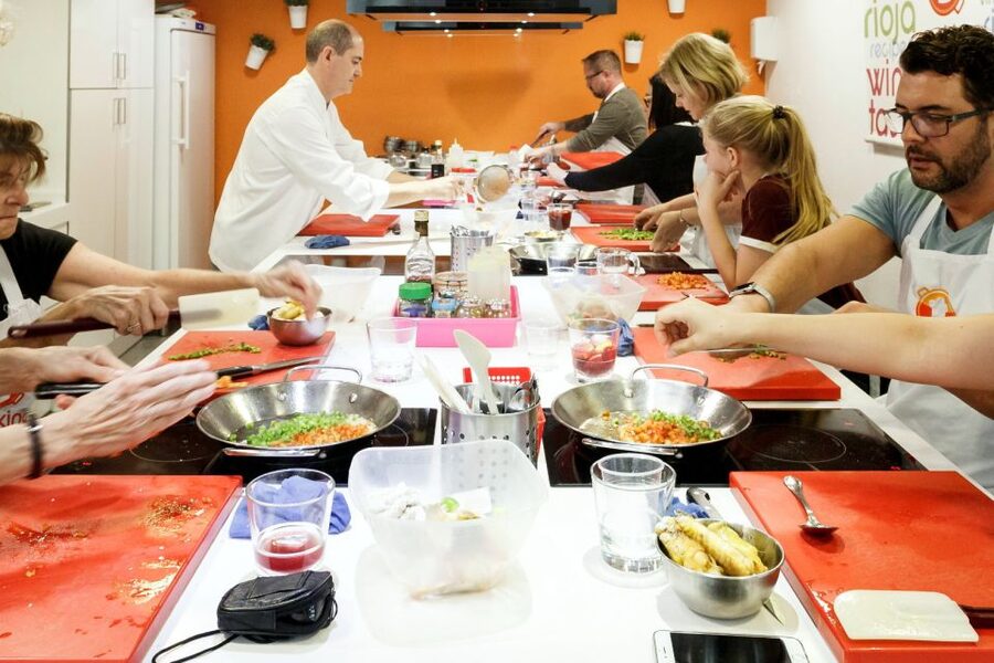 Madrid: Half-Day Spanish Cooking Class - Is four hours too long?