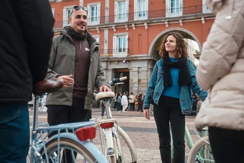 Madrid: Highlights Guided Vintage Bike Tour and Tapas Option - Cervantes and the old city’s literary thread