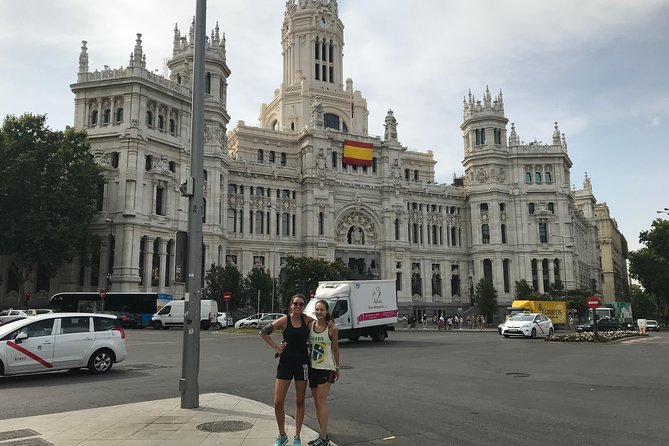 Madrid Highlights Running Tour - Cibeles, Gran Vía, Chueca, and the Metropolis Building