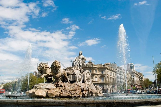 Madrid Highlights with Prado Museum Admission Ticket - The Royal Palace and Almudena Cathedral