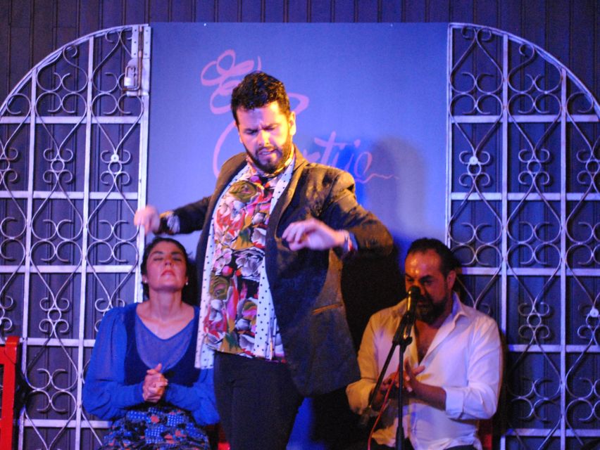 Madrid: Local Flamenco Show at El Cortijo - Choosing between the four ticket options