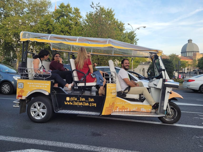 Madrid: Modern tour with Private guide in yellow tuk tuk - Royal Palace and Almudena Cathedral