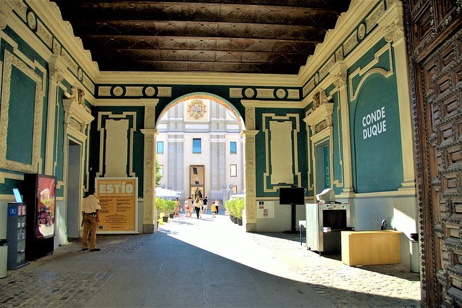 Madrid off the Beaten Path: Private Walking Tour (Customizable) - The guide makes or breaks the experience