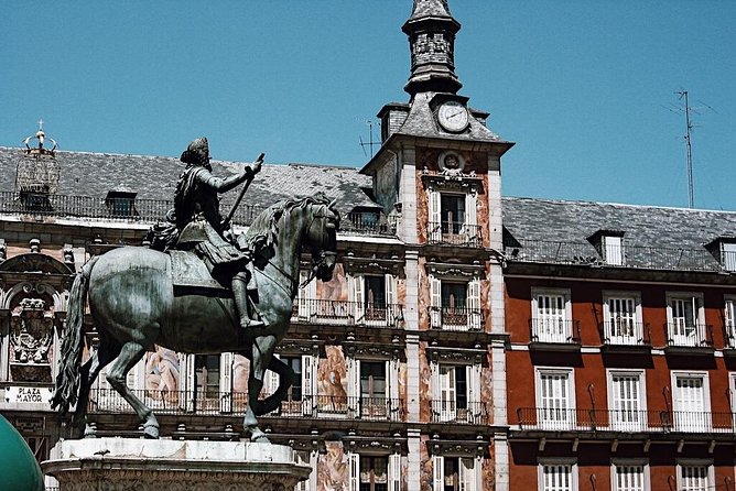 Madrid Old City Guided Walking Tour Semi-Private 12ppl Max - Starting at the Royal Palace and Almudena Cathedral