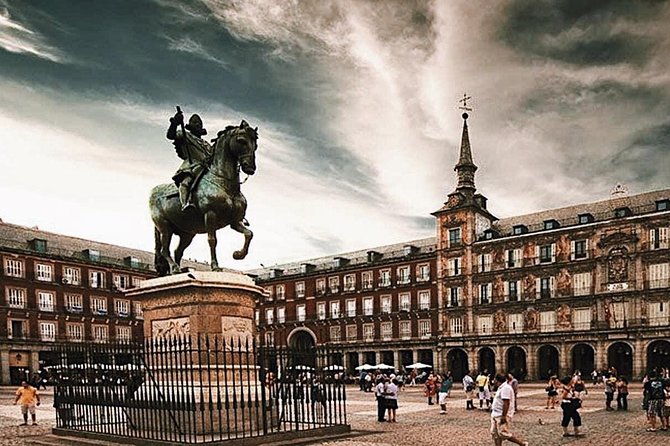 Madrid Old City Guided Walking Tour Semi-Private 12ppl Max - Arco de Cuchilleros and Plaza Mayor