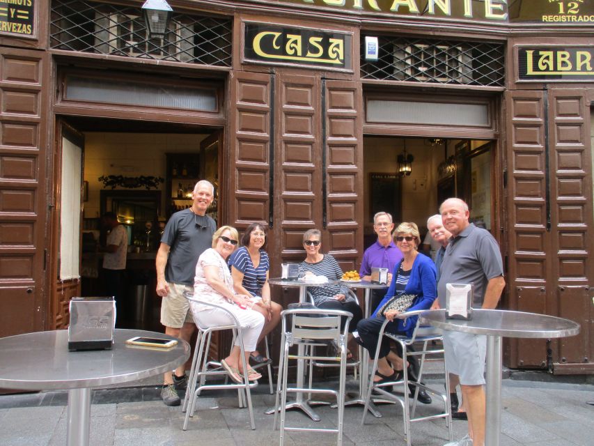 Madrid: Old Madrid Walking Food and Wine Tour - The optional chocolate con churros finish