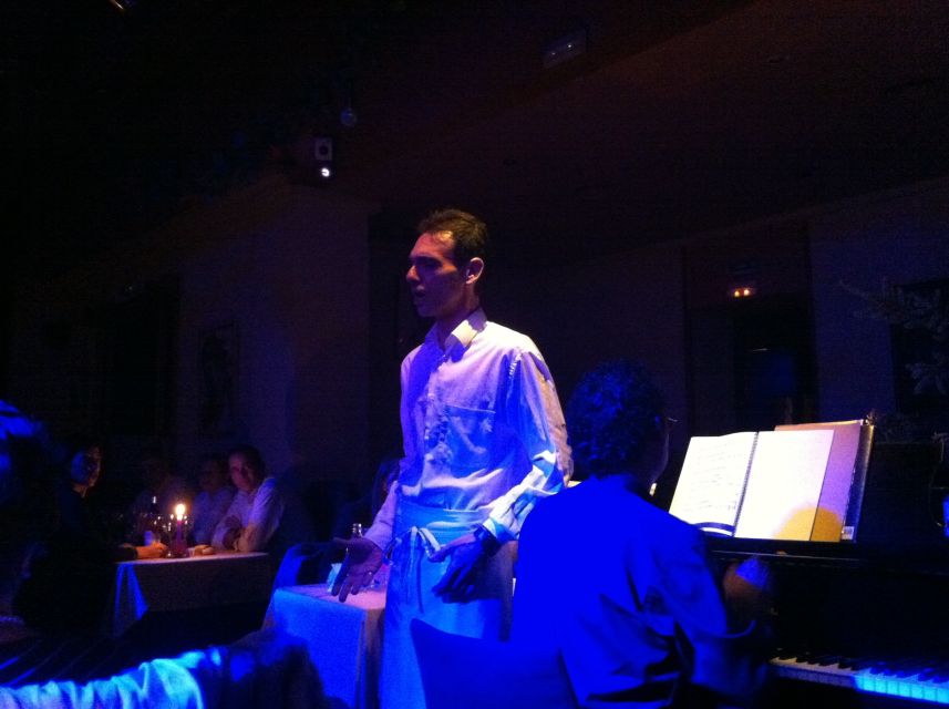 Madrid: Opera and Zarzuela Show and Dinner - Zarzuela gives the evening a Spanish identity