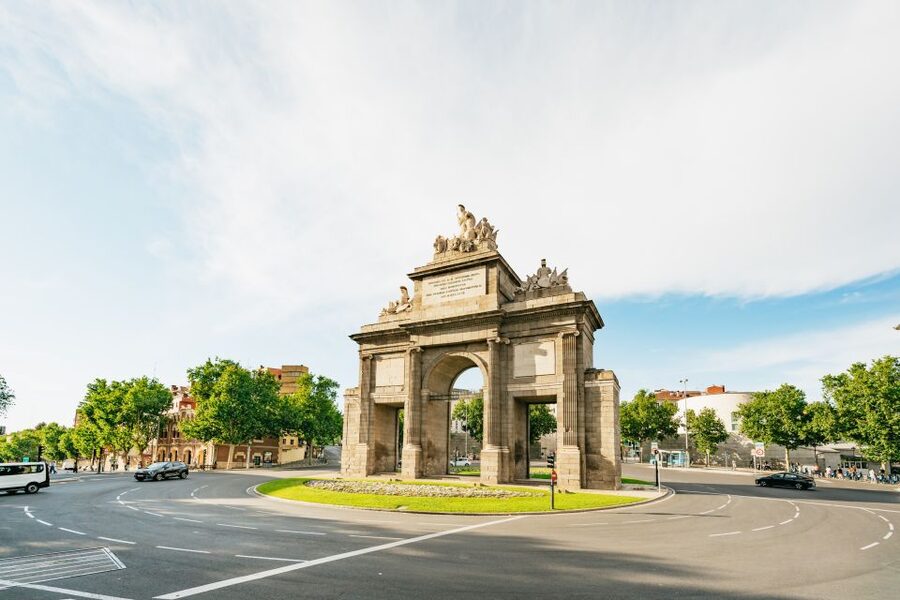 Madrid: Panoramic Route City Tour - Timing, ticket rules, and value