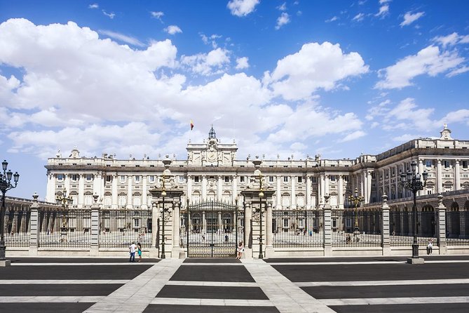 Madrid Panoramic Sightseeing Guided Tour - Why this tour works as a first look at Madrid