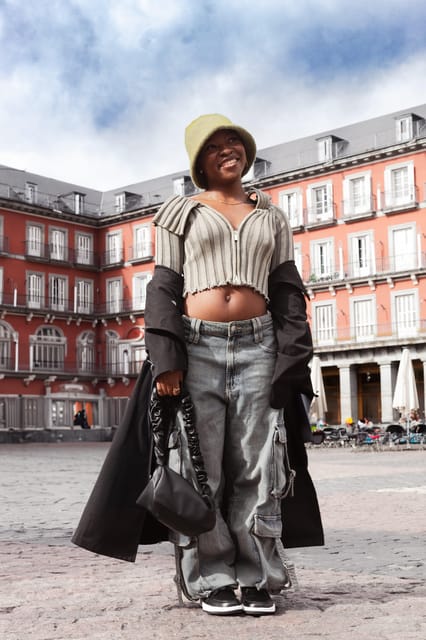 Madrid: Photoshoot in Plaza Mayor - What happens during the 15 to 45 minute session