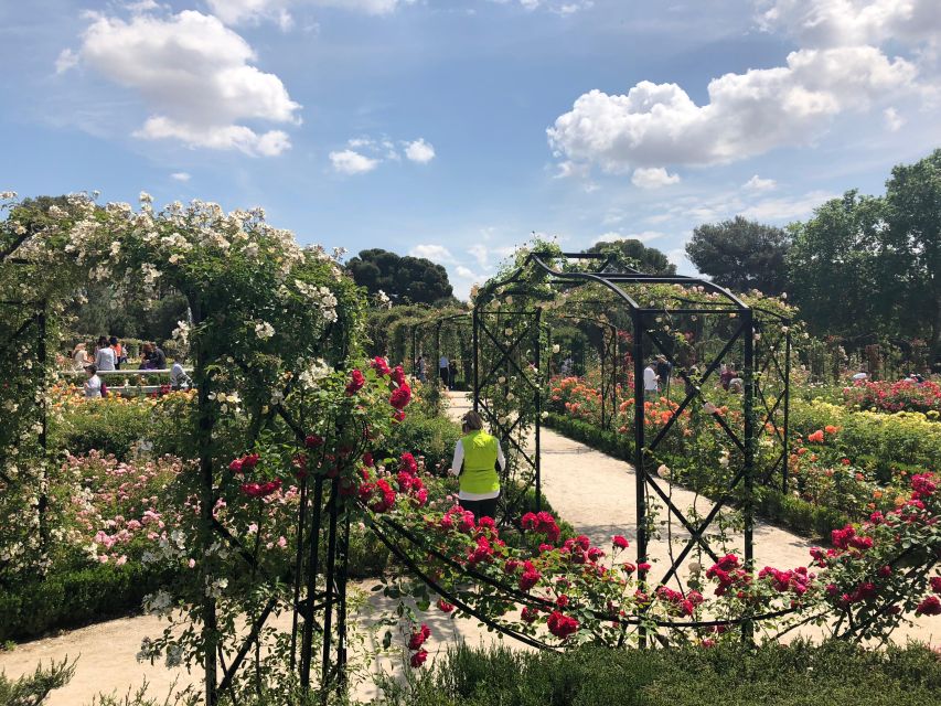 Madrid: Prado Avenue and Retiro Park Guided Walking Tour - The Golden Triangle of Art on foot