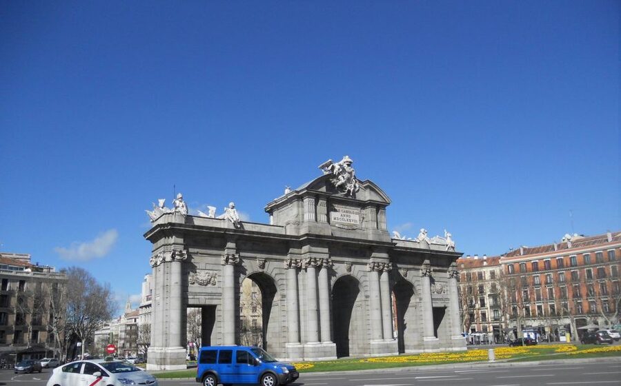 Madrid: Private 3-Hour Tour - Following poets and thinkers through Madrid