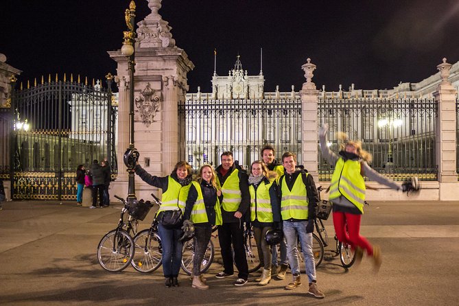 Madrid Private Bike Tour - Finishing near the Prado