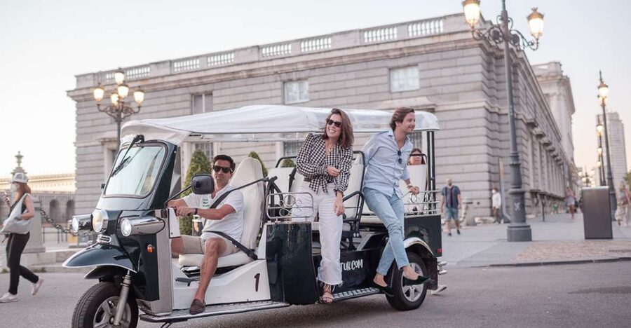 Madrid: Private City Tour by Eco Tuk Tuk - Key points before you book