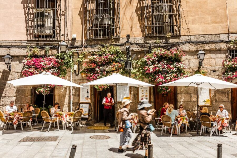 Madrid: Private Custom Experience with a Local, Icons & Gems - Making the most of your host’s local advice