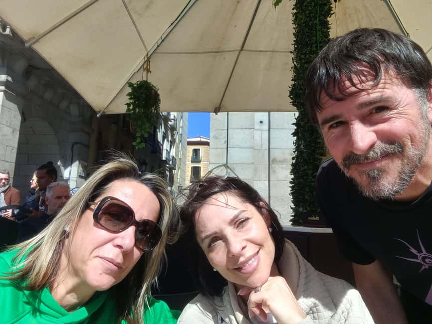 Madrid: Private Customized Walking Tour with a Local Host - The value of a private local host
