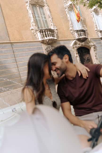 Madrid Private Photoshoot - Sol and Plaza Mayor: Madrid in motion