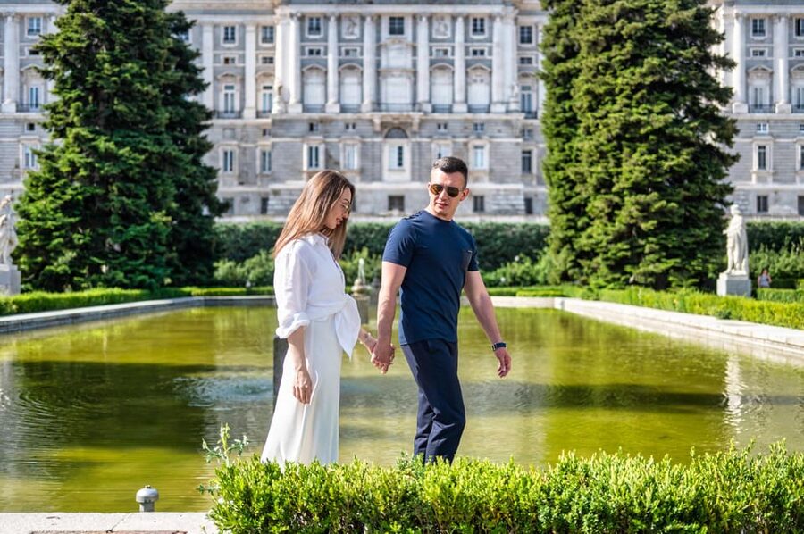 Madrid: Private Photoshoot with a Professional Photographer - What the $235 price really means