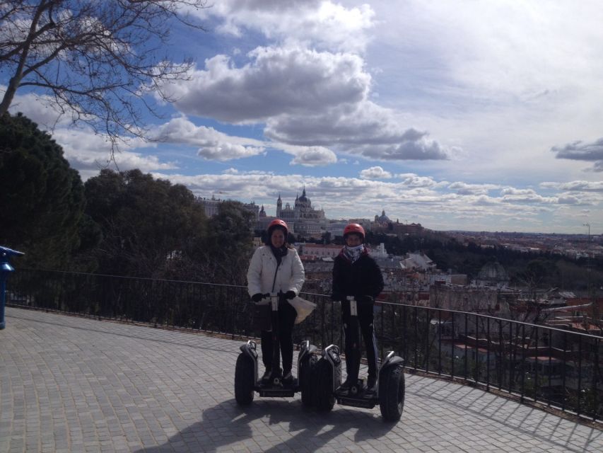 Madrid Private Segway tour. Retiro Park - Centro Historico - Learning to ride before Madrid gets busy