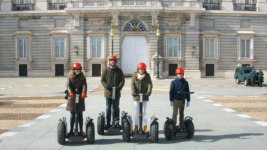 Madrid Private Segway tour. Retiro Park - Centro Historico - The guides make the difference