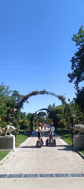 Madrid: Private Segway Tour Retiro Park for 1, 1.5 or 2 hrs. - The Crystal Palace and its museum connection