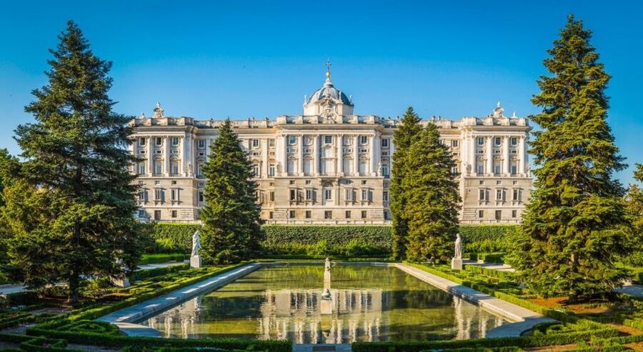 Madrid Private tour: Royal Palace & Cathedral & Old city - Key points to know