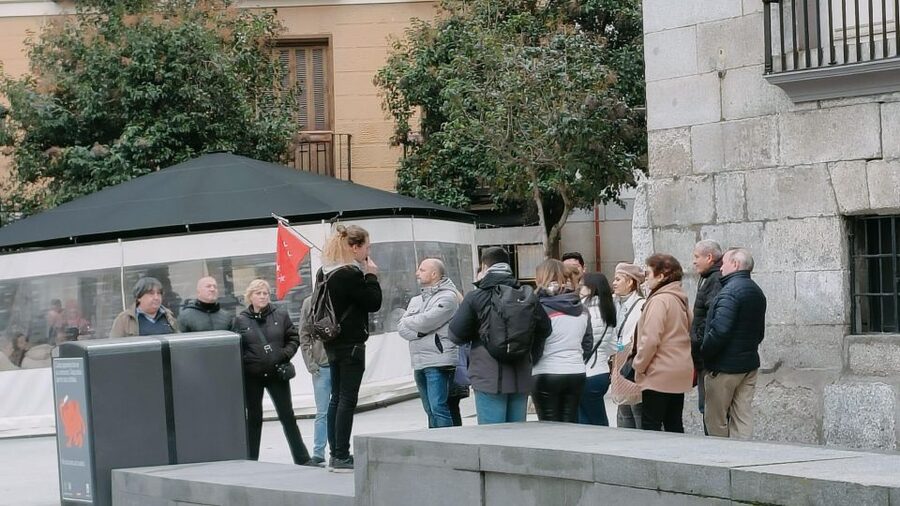 Madrid: Private Walking tour 2,5 hours or 5 hours - Plaza Mayor and the old center