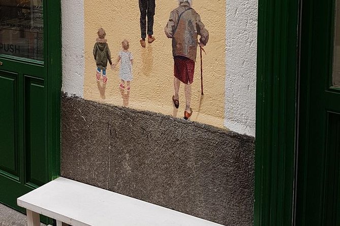 Madrid Private Walking Tour through glamorous capital of Spain - Why the Malasaña start works so well