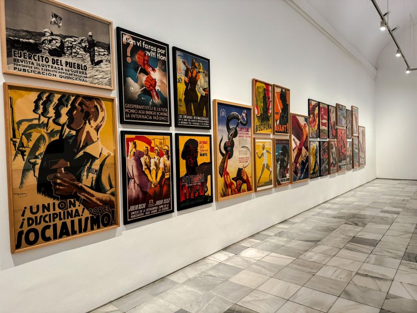 Madrid: Reina Sofía Guided Tour with Skip-the-Line Tickets - Standing before Picasso’s Guernica