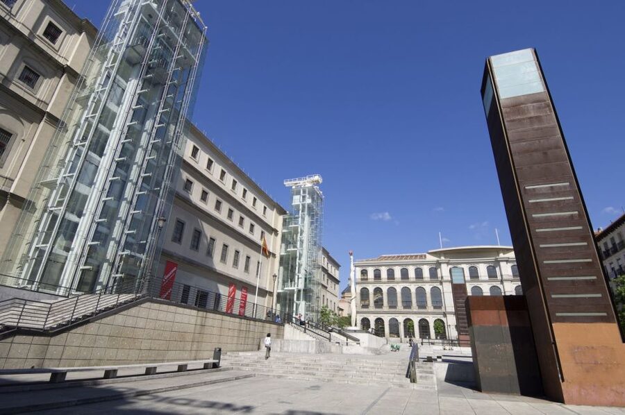 Madrid: Reina Sofía Museum Guided Tour - Should you book the Reina Sofía guided tour?