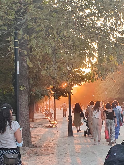 Madrid: Retiro Park Guided Tour with a Photographer - Starting at the Alcalá Gate