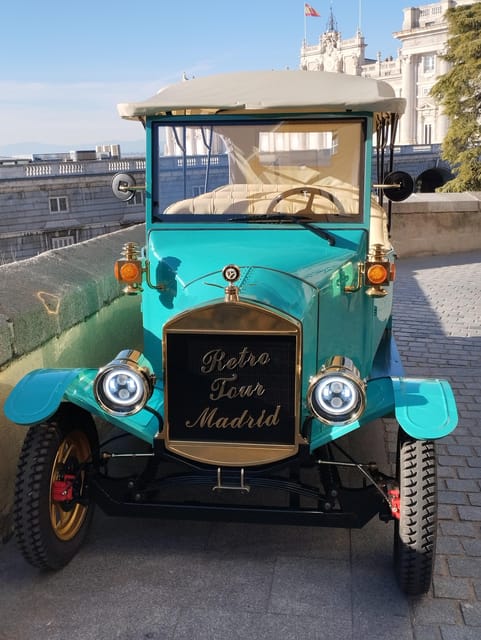 Madrid Retro Tour 120 min, old town, modern Madrid + surprise destination - Key points to know before you book
