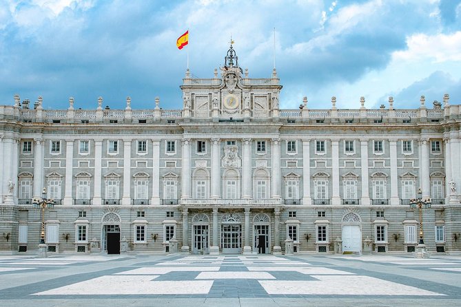 Madrid Royal Palace and Prado Museum Private Tour with Transfers - Why this pairing works so well in Madrid