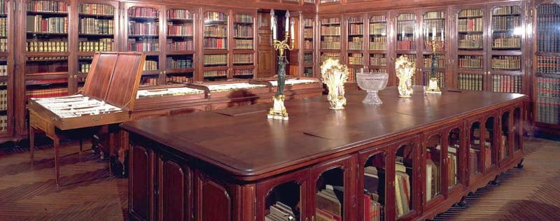 Madrid: Royal Palace Expert Guided Tour with Skip-the-Line - Goya, Giordano, armor, and historic objects