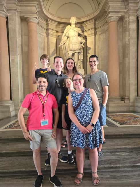 Madrid: Royal Palace Guided Tour w/ Skip-the-Line Entry - Group size, timing, and practical limits
