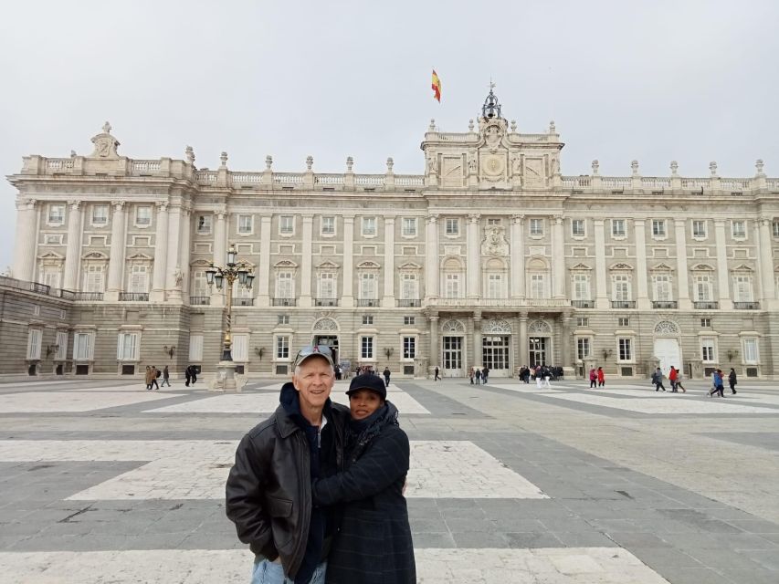 Madrid: Royal Palace Guided Tour with Entry Ticket - Charles III’s private rooms and Gasparini’s room