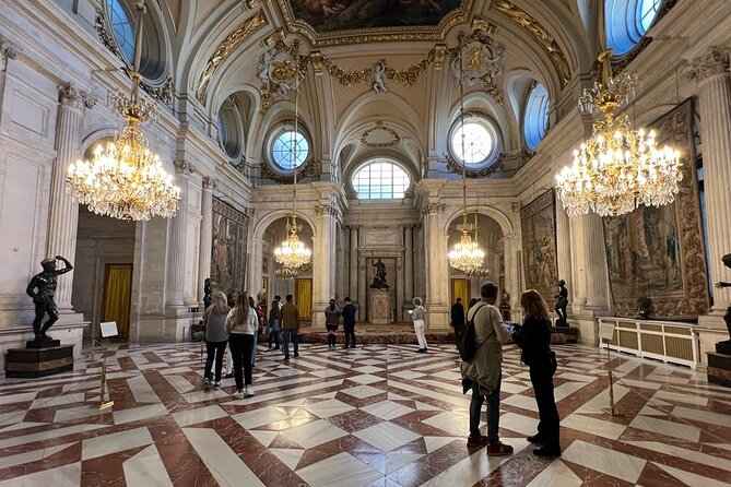 Madrid: Royal Palace Guided Tour with Skip the Line Ticket - Why the Royal Palace deserves your time