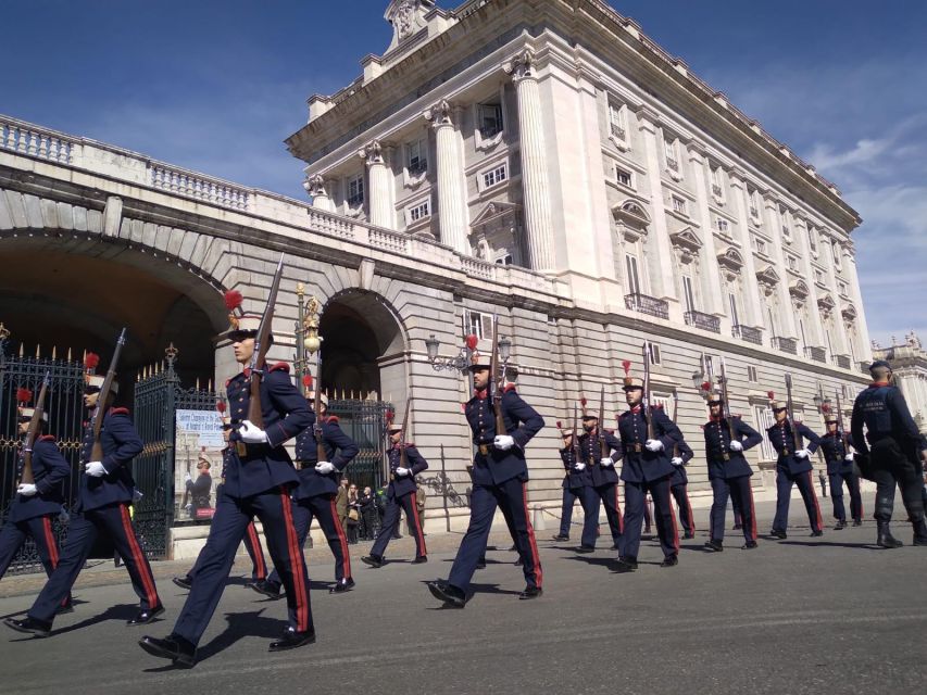 Madrid Royal Palace & Prado Museum + hotel pick-up & tickets - The Royal Armory, from royal weapons to Renaissance armor