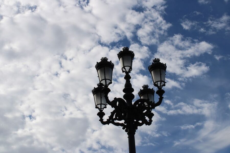 Madrid: Royal Palace Private Tour with Entry Ticket - The first rooms: decoration with a purpose