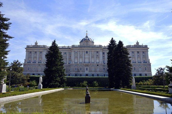 Madrid Royal Palace & Retiro Park Tour with Optional Tapas - Is the optional tapas stop worth it?