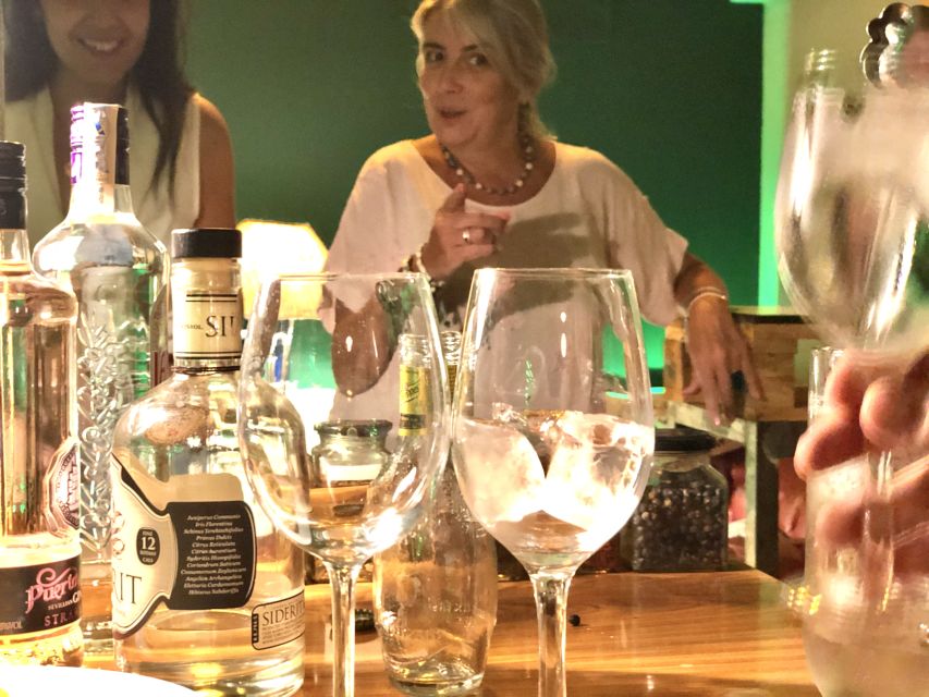 Madrid: San Miguel view Gin and Tonic Workshop with Tapas - Should you book this gin and tapas tasting?