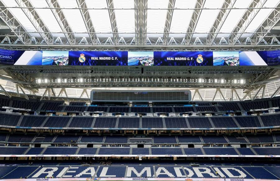 Madrid: Santiago Bernabéu and Real Madrid Guided tour - Why Santiago Bernabéu feels like more than a stadium