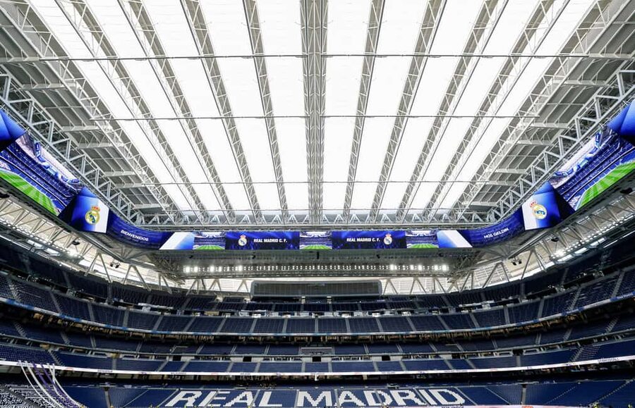 Madrid: Santiago Bernabéu Stadium Guided Tour - Meeting Your Guide Near Mar de Copas Madrid