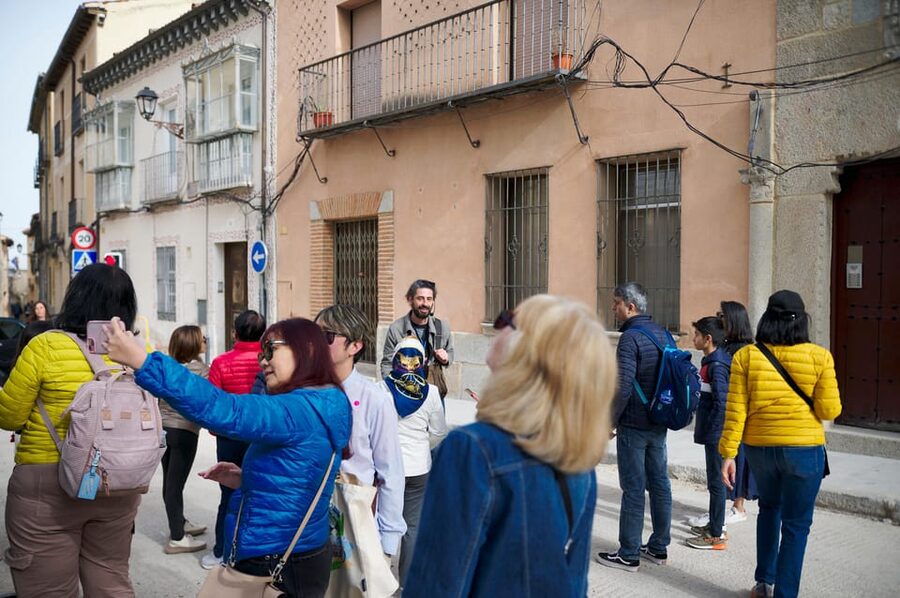 Madrid: Segovia and Toledo Tour, Alcazar, and Cathedral - The Alcázar has the fairy-tale factor