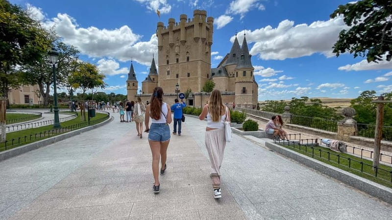 Madrid: Segovia & Ávila Full Day with Alcázar & Wall Tickets - Starting at Plaza de Ópera in Madrid