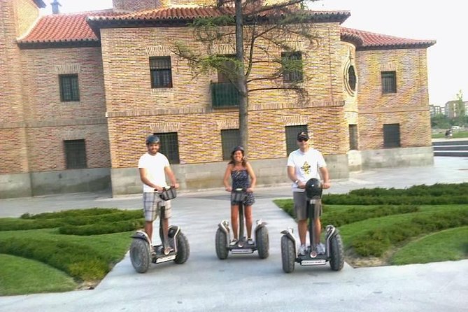 Madrid Segway: 2h Casa Campo Off Road Tour - Riding through Madrid’s biggest park