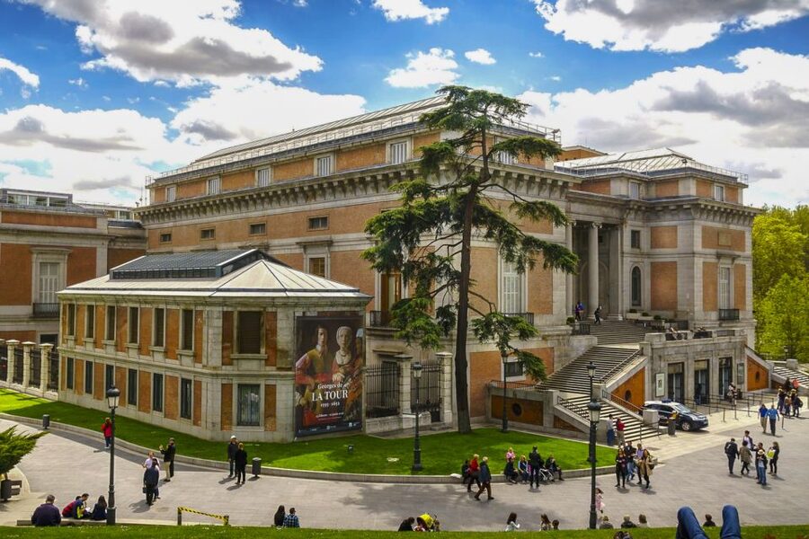 Madrid: Small Group of Prado Museum Tour & Optional Tapas - The masterpieces you are likely to see