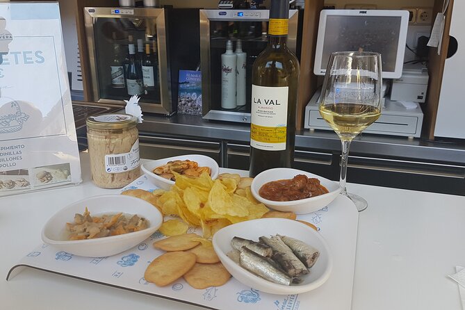 Madrid Small Group Tapas Tour at 4 Venues -Lunch or Dinner - What the price includes at $108.84